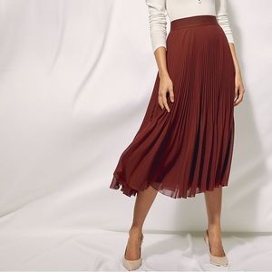 WILFRED Pleated Twirl Skirt NWOT
